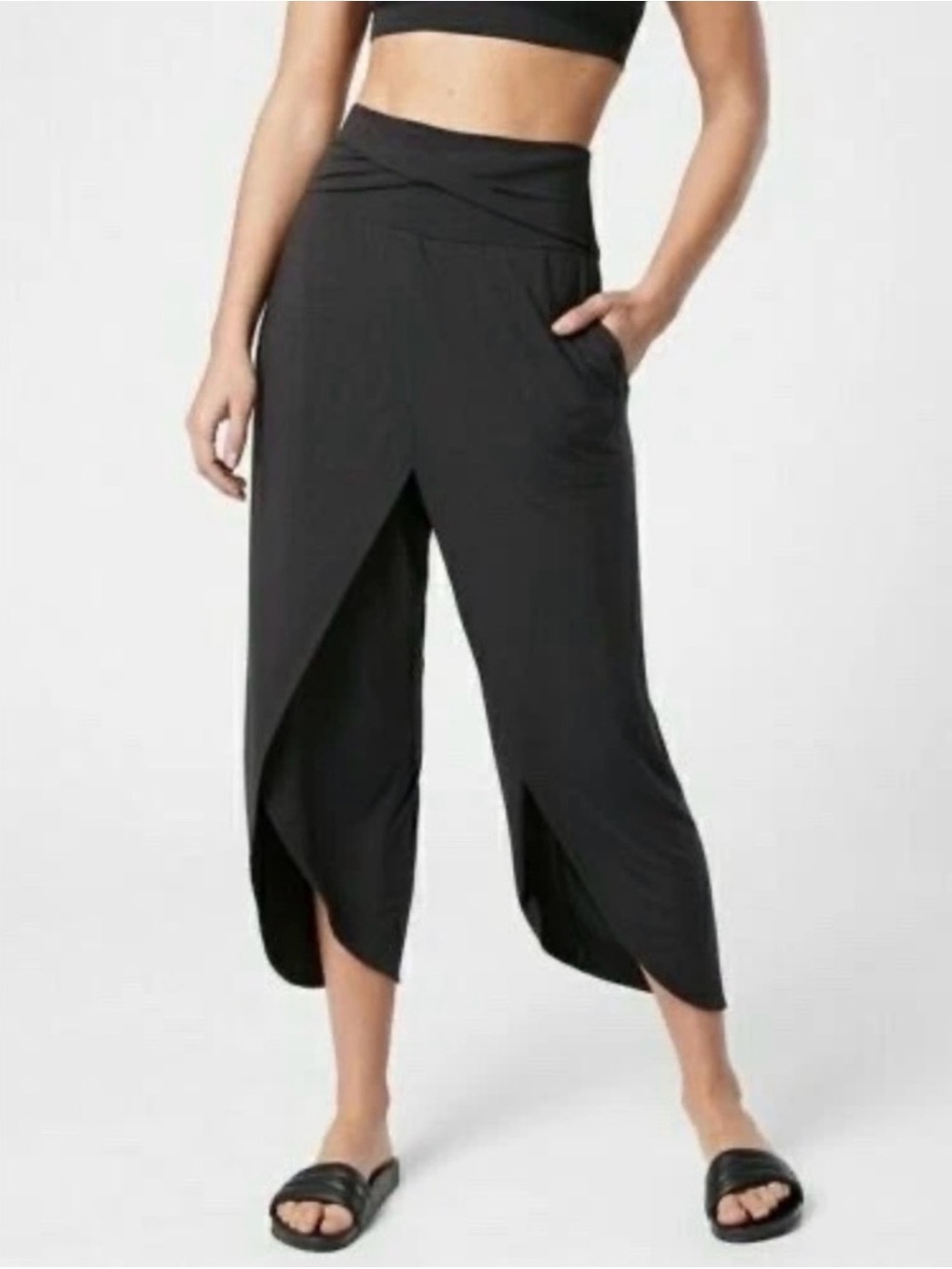 NWOT • Athleta Release Pant in Black (Tulip-Style Wrap Wide Leg Crop) • Large - Picture 4 of 11